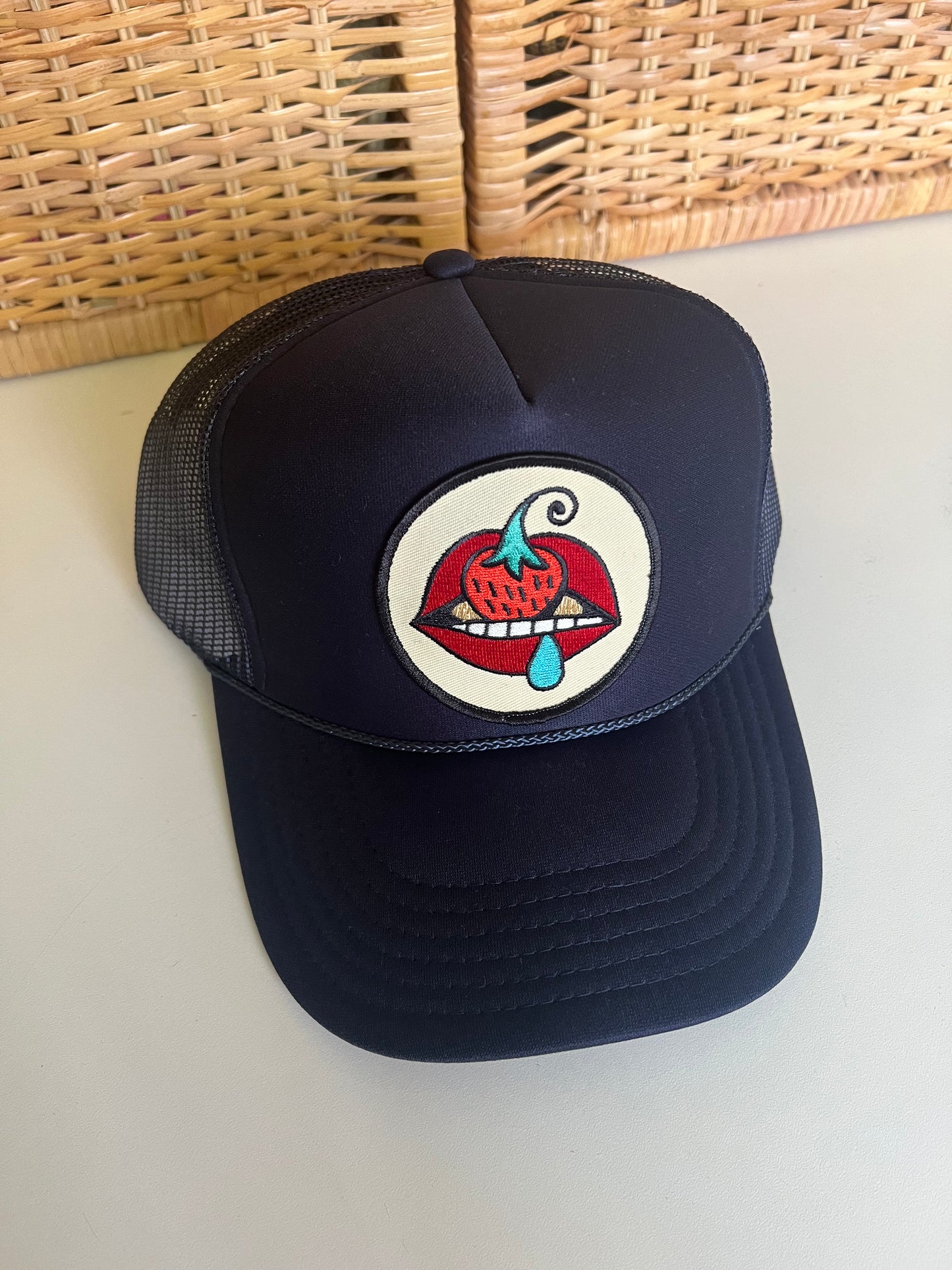 The trucker hat *navy