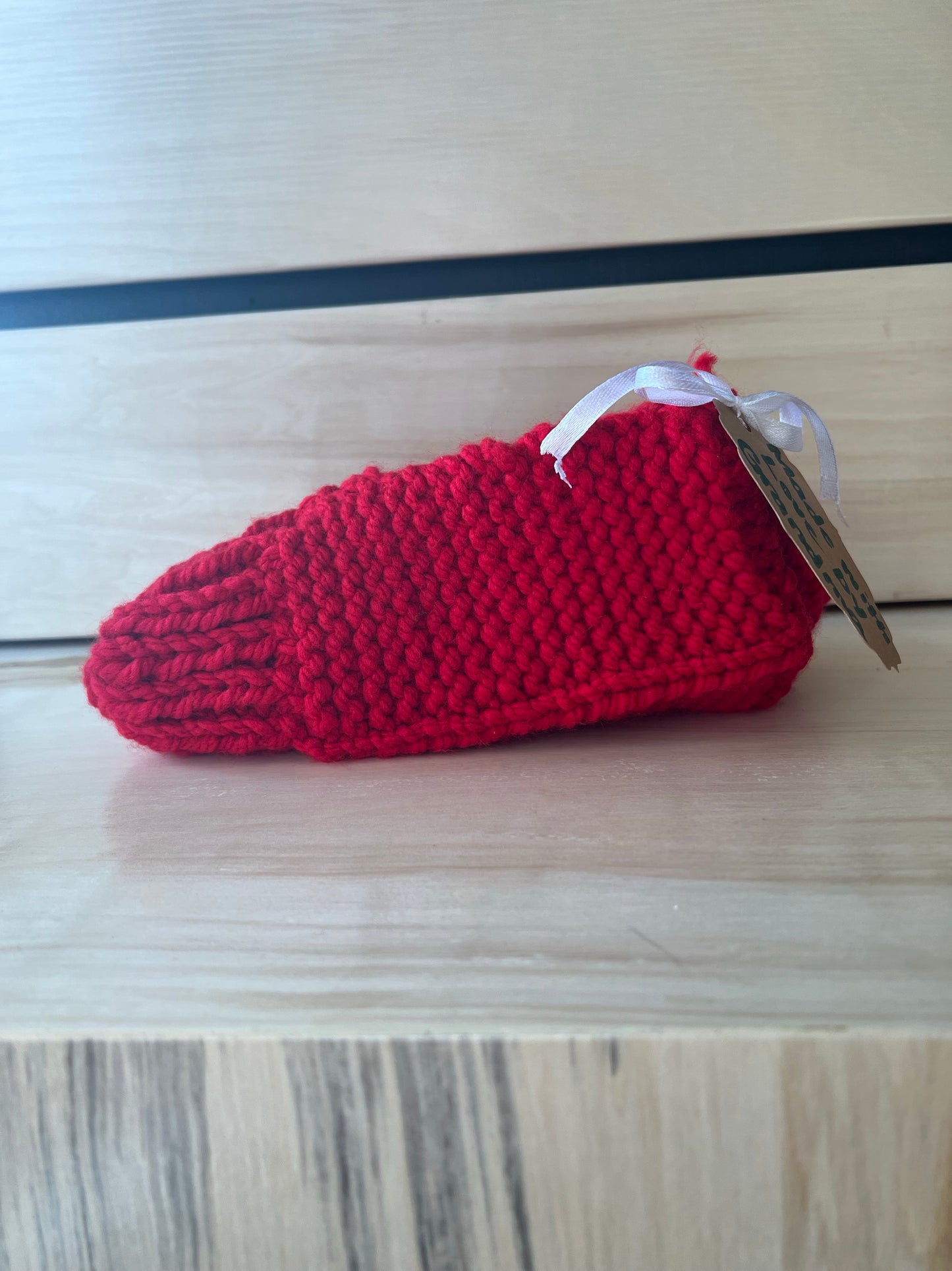 Grama Slippers *santa red (size 7-8)